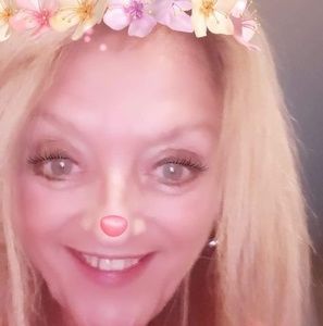 Meet your Posher, Carole